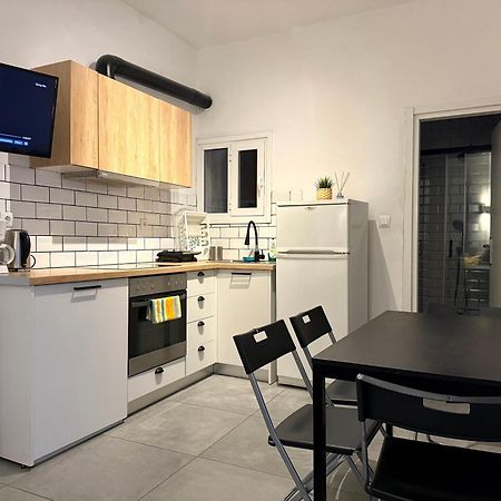 B&B Boutique Two Bedrooms Apartments Athens Exterior photo