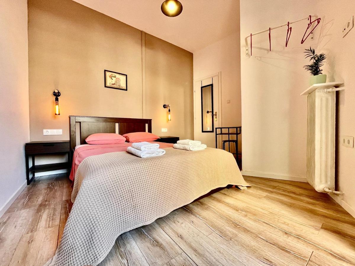 B&B Boutique Two Bedrooms Apartments Athens Exterior photo