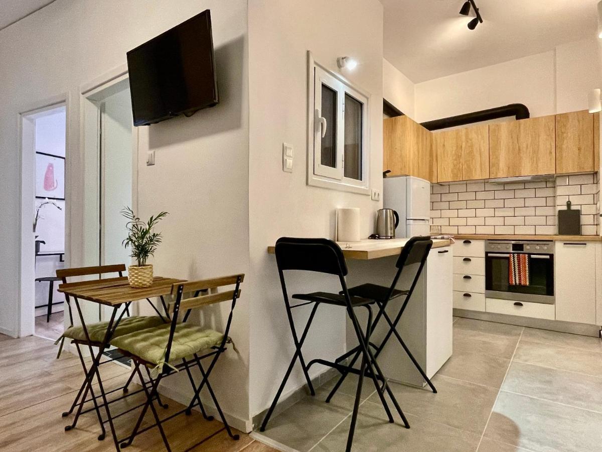 B&B Boutique Two Bedrooms Apartments Athens Exterior photo